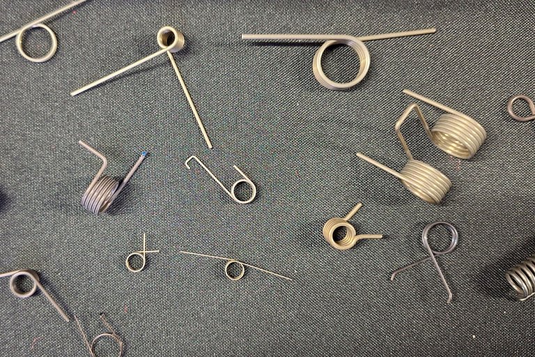 csavarrugók | Hennlich